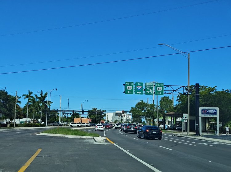 Fixed traffic separator _ August 2025
