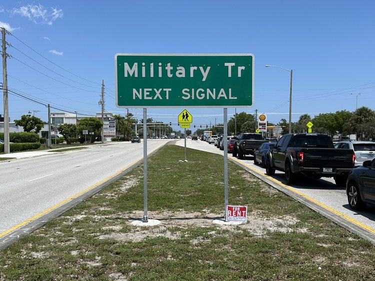 New Multi Post Sign Installed on Forest Hill Blvd. West of Military Trail   May 2025